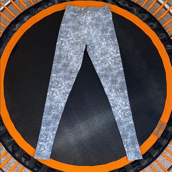 Juniors XS American Eagle 🦅 Leggings - Picture 3 of 4